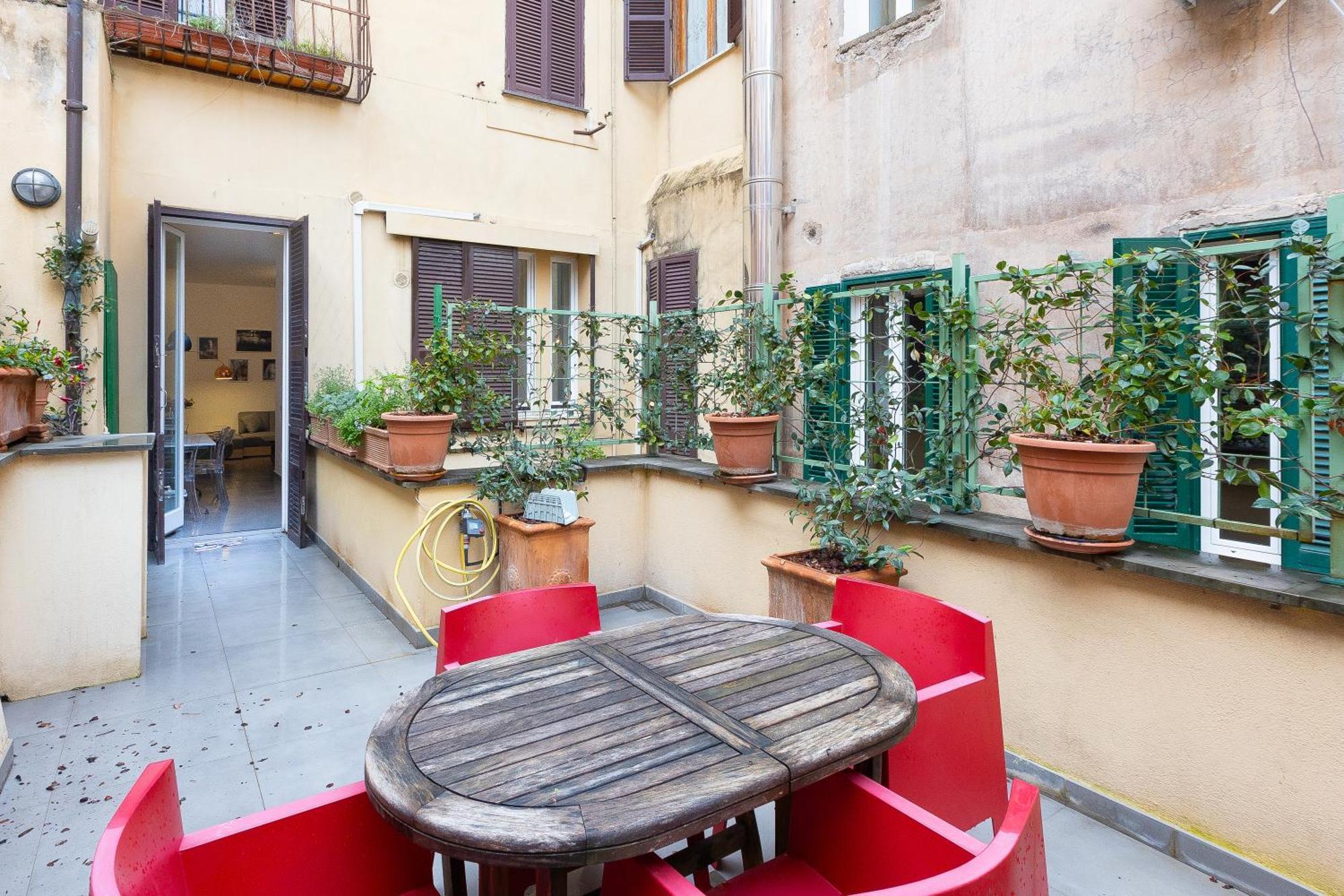 Apartment Secret Terrace By In *