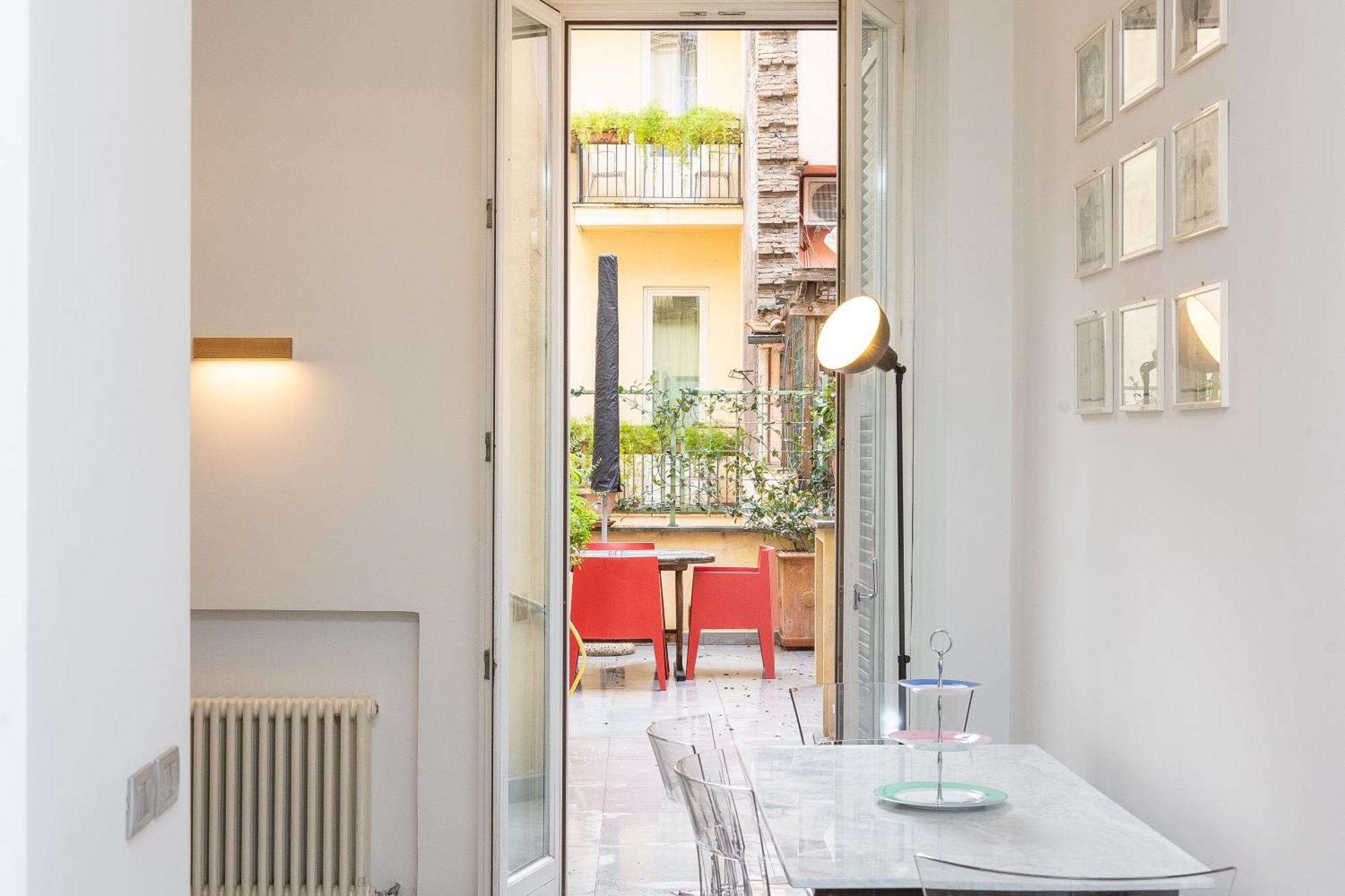 Secret Terrace By In Apartment *